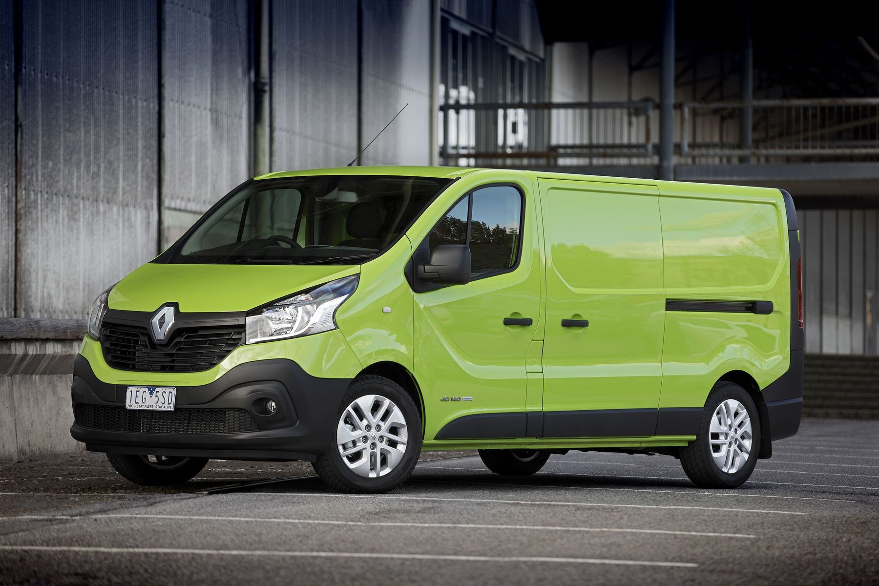 Рено Трафик Лонг