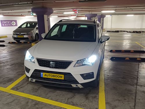 SEAT Ateca, 2017, photo