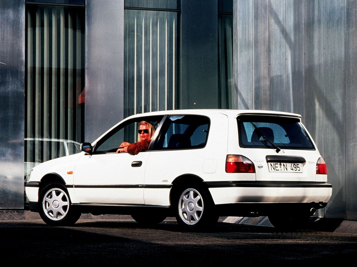 ניסאן סאני 1990. מרכב, צורה. האצ'בק 3 דלתות, 7 דור