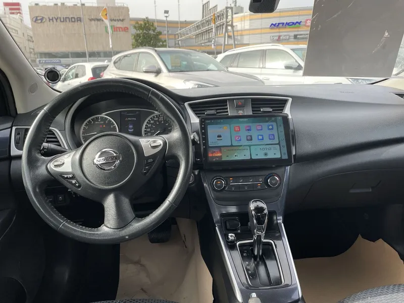 Nissan Sentra 2ème main, 2017, main privée