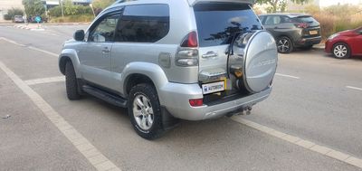 Toyota Land Cruiser 2nd hand, 2006, private hand