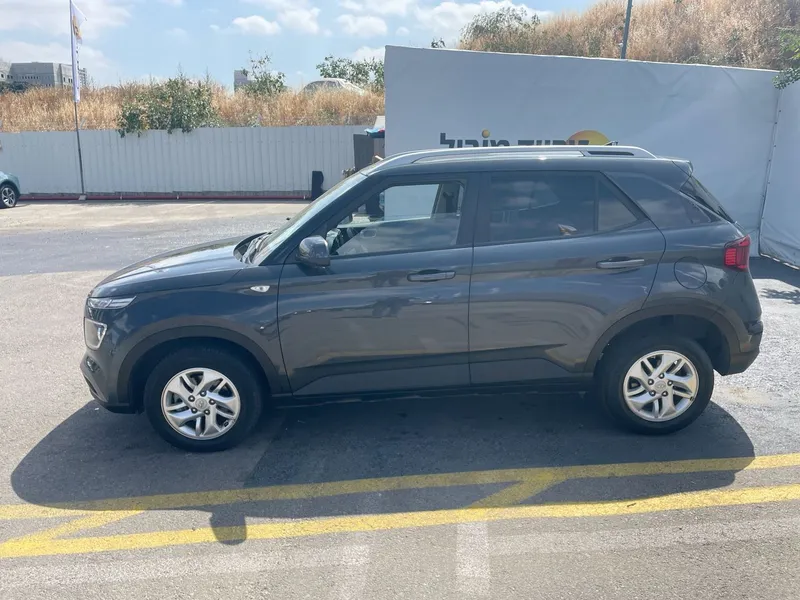 Hyundai Venue 2nd hand, 2022, private hand