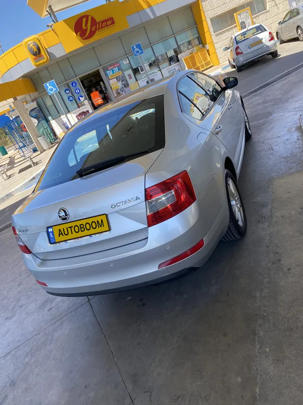 Škoda Octavia 2ème main, 2016, main privée
