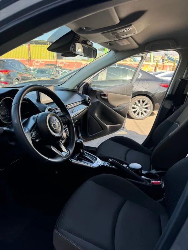 Mazda 2 2nd hand, 2024