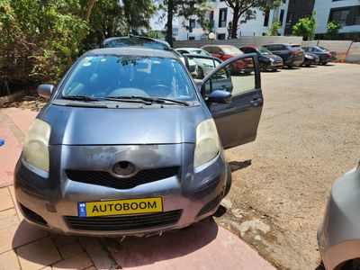 Toyota Yaris 2nd hand, 2009, private hand