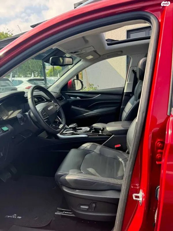 Maxus Euniq 6 2nd hand, 2022, private hand