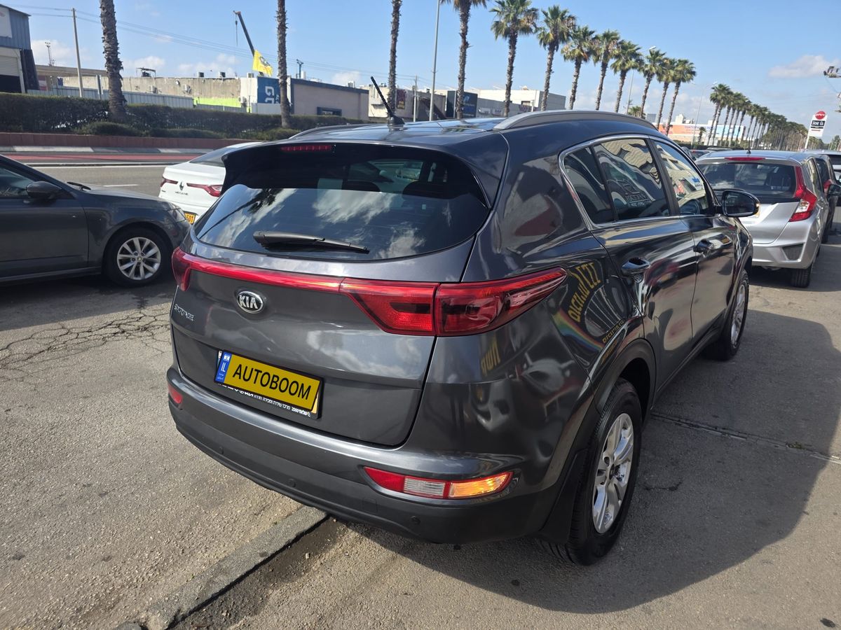 Kia Sportage 2nd hand, 2017, private