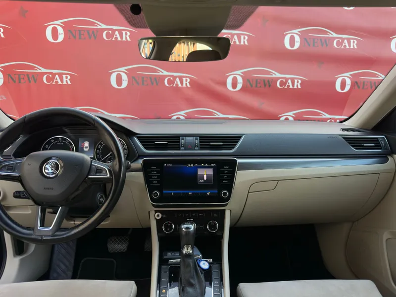 Skoda Superb с пробегом, 2018, частная рука