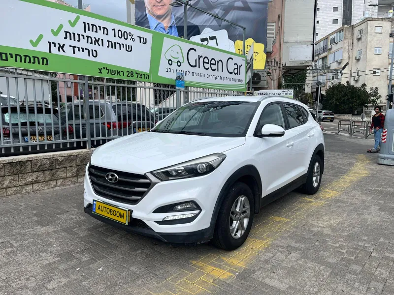 Hyundai Tucson 2nd hand, 2017, private