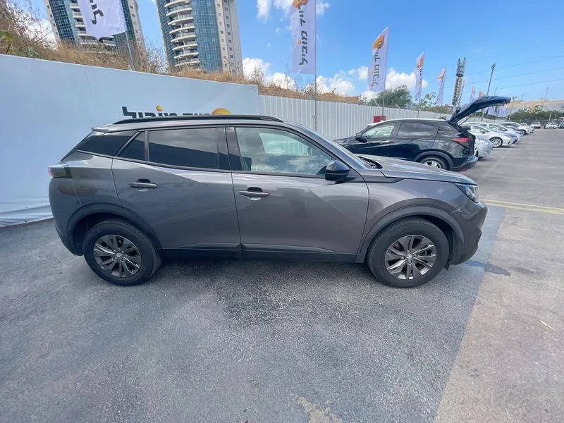 Peugeot 2008 2nd hand, 2022