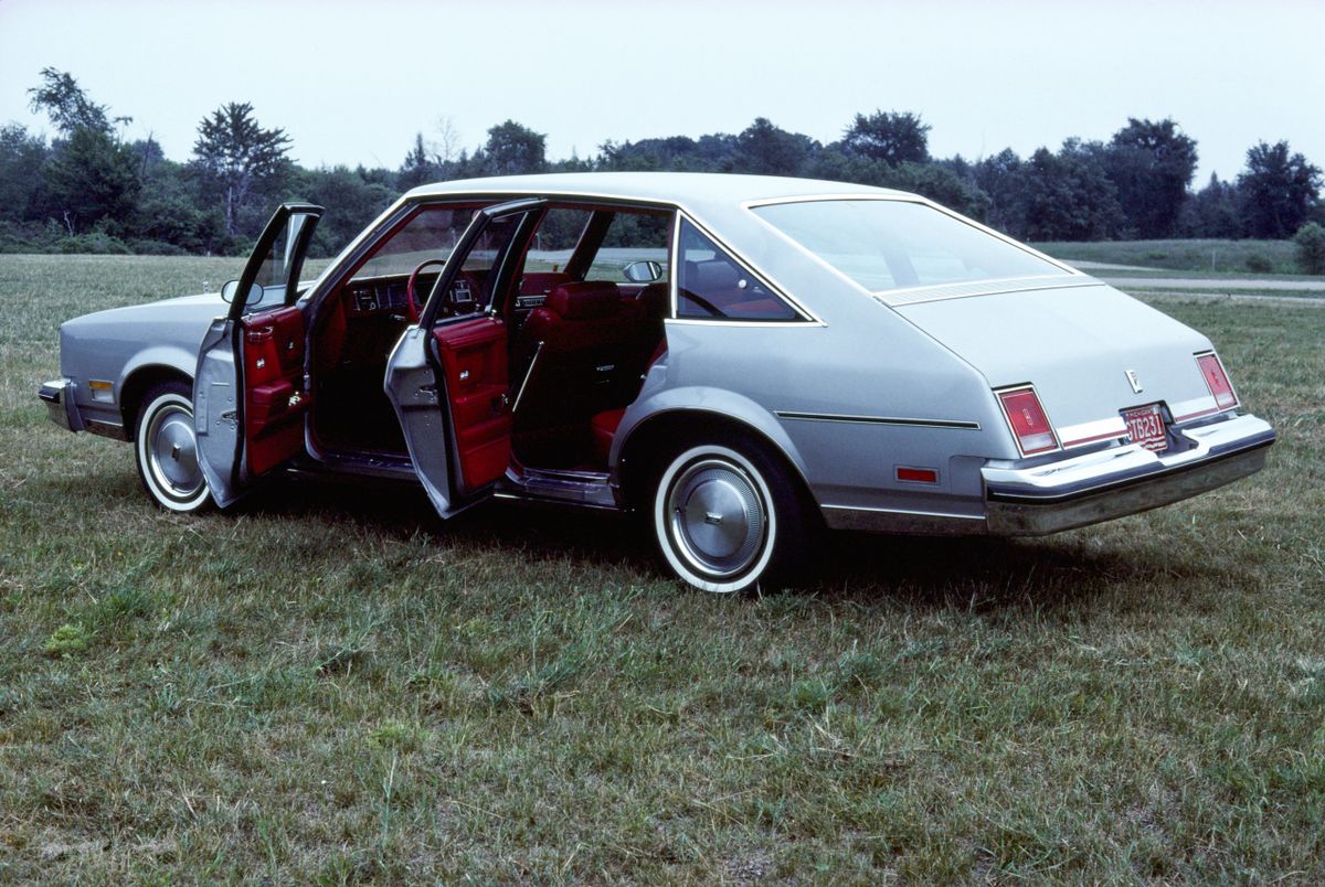 Oldsmobile Cutlass 1978. Bodywork, Exterior. Fastback, 5 generation