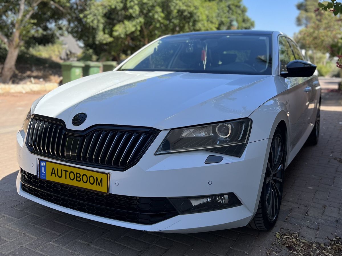 Skoda Superb с пробегом, 2016, частная рука