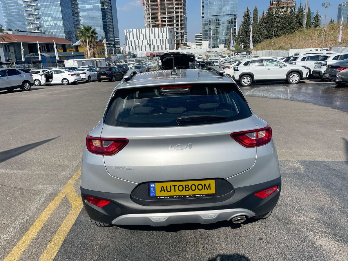 Kia Stonic с пробегом, 2024