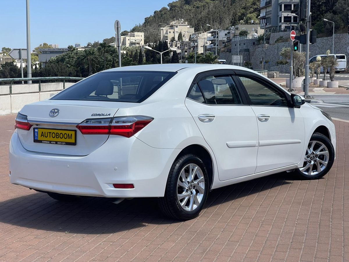 Toyota Corolla с пробегом, 2017, частная рука