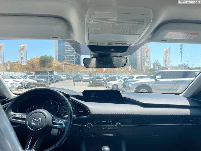 Mazda 3 2ème main, 2021