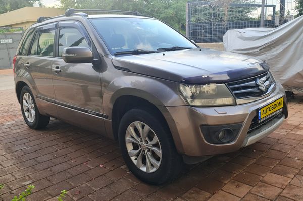 Suzuki Grand Vitara 2nd hand, 2013, private hand