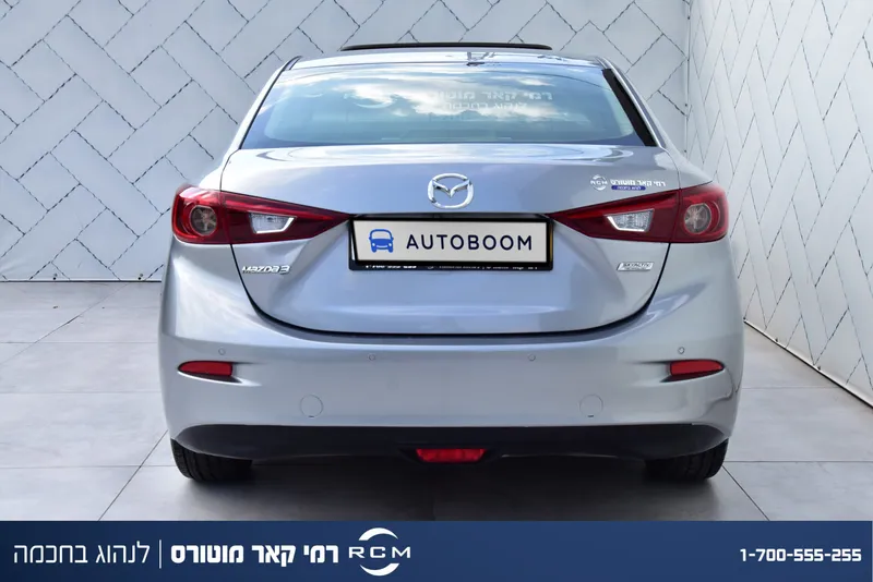 Mazda 3 2nd hand, 2015
