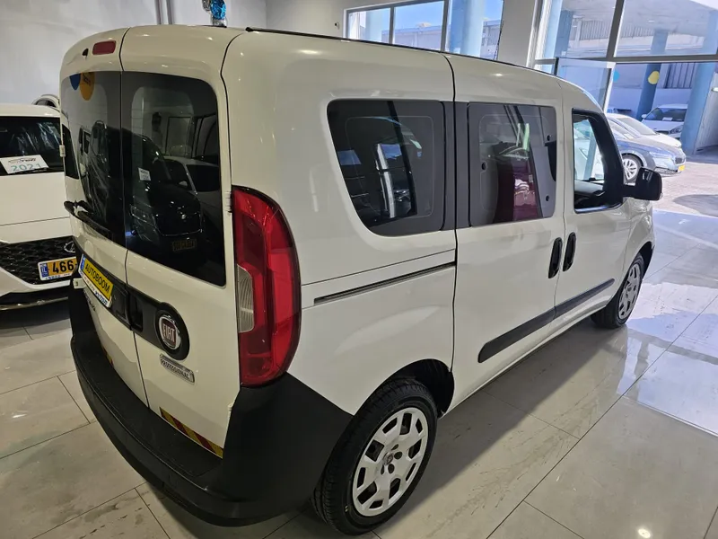 Fiat Doblo 2ème main, 2021