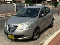 Lancia Ypsilon с пробегом, 2012, частная