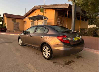 Honda Civic 2nd hand, 2012, private hand