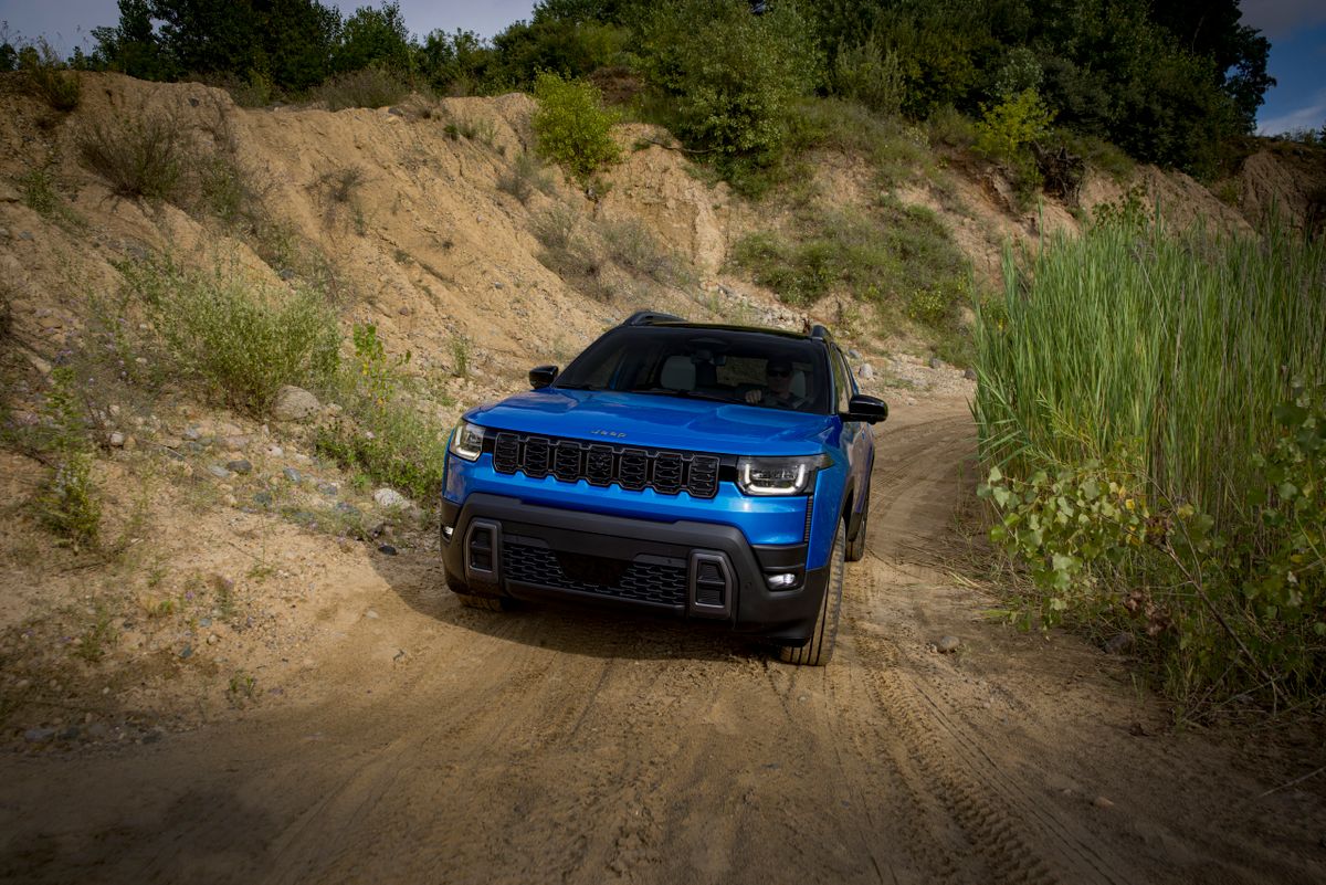 Jeep Cherokee 2025. Кузов, экстерьер. Внедорожник 5 дв., 6 поколение
