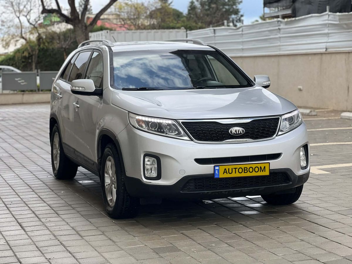 Kia Sorento с пробегом, 2013
