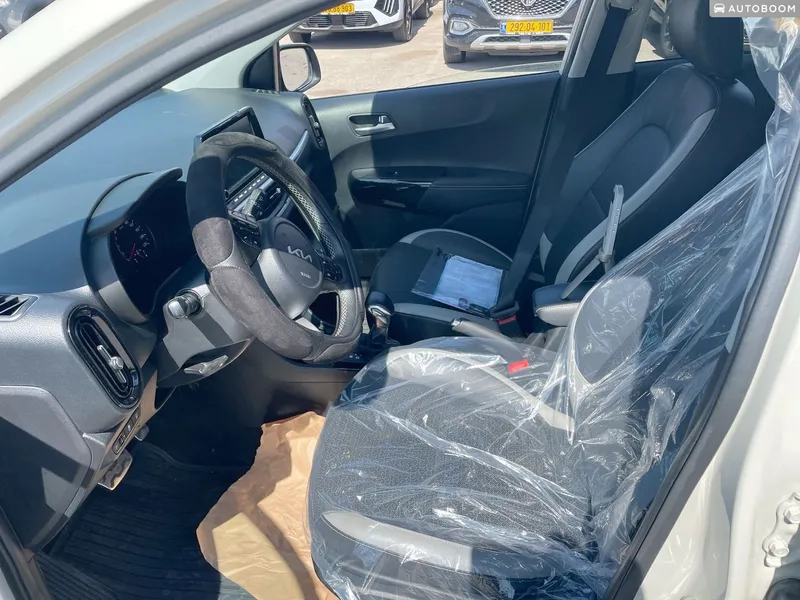 Kia Picanto 2nd hand, 2022