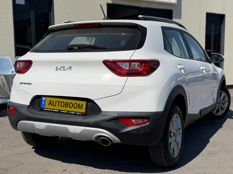 Kia Stonic 2nd hand, 2021, private