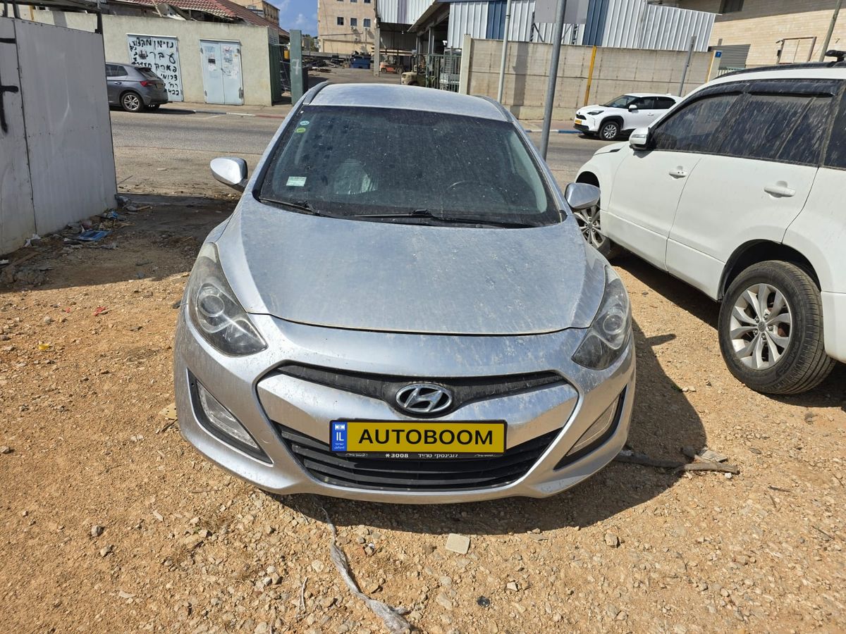 Hyundai i30 2nd hand, 2014, private