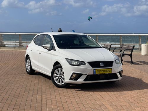 SEAT Ibiza, 2022, фото