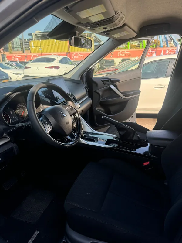 Mitsubishi Eclipse Cross 2nd hand, 2024