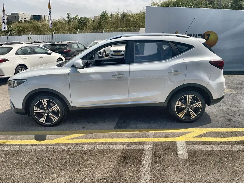 MG ZS 2nd hand, 2020, private hand