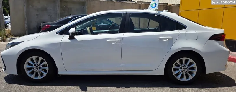 טויוטה קורולה יד 2 רכב, 2021