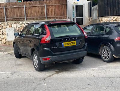 וולוו XC60 יד 2 רכב, 2011, פרטי