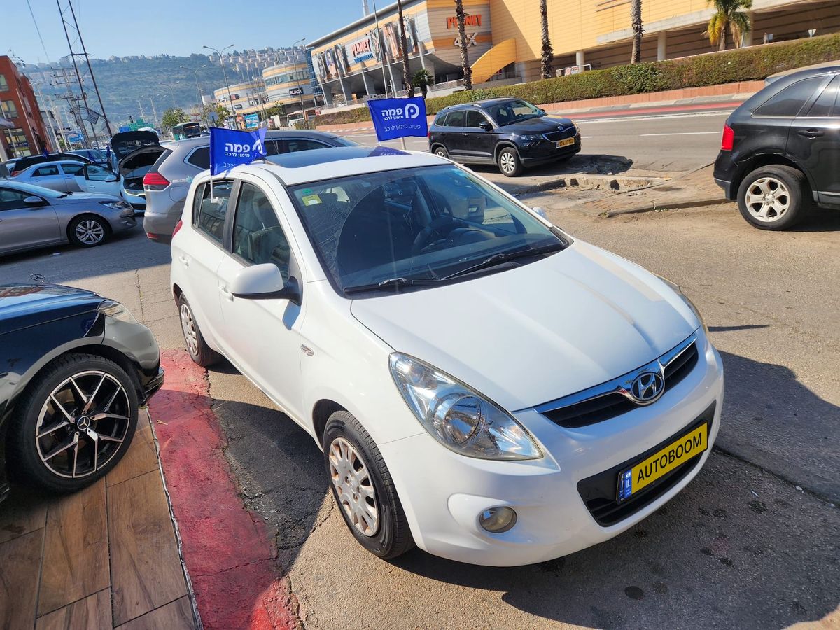 Hyundai i20 с пробегом, 2011