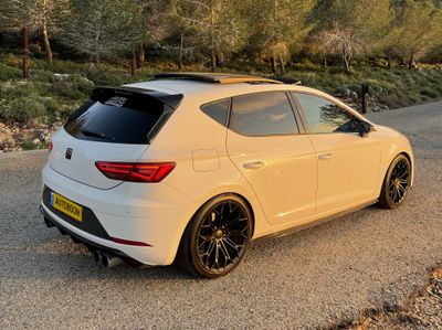 SEAT Leon 2nd hand, 2017, private hand