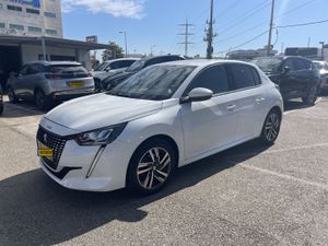 Peugeot 208, 2021, фото