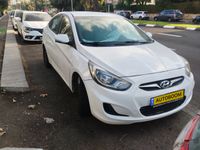 Hyundai i25 2nd hand, 2011, private