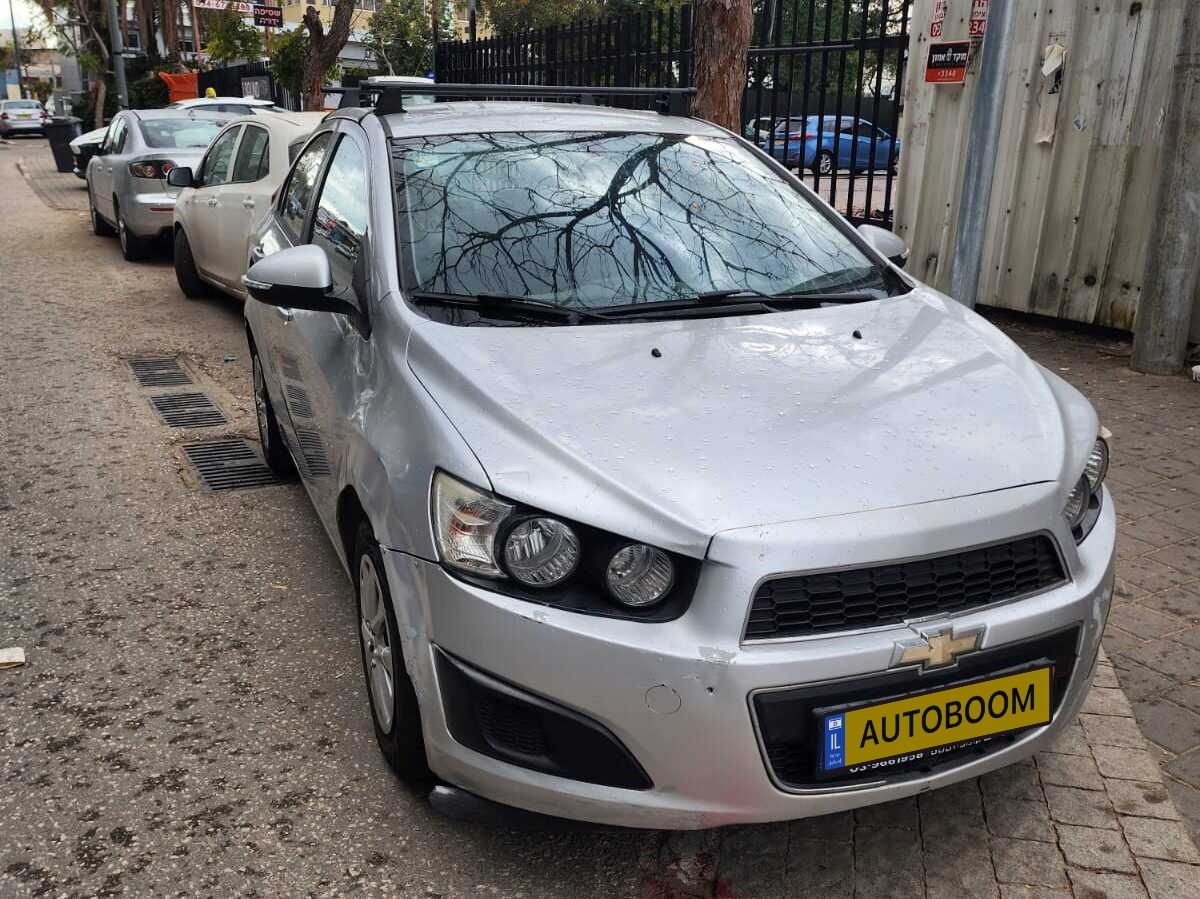 Chevrolet Sonic 2ème main, 2015