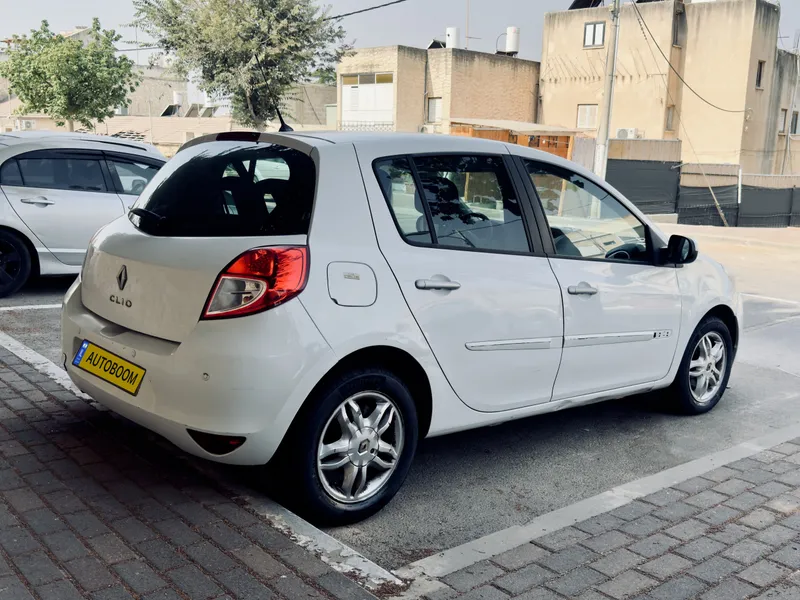 Renault Clio 2nd hand, 2012