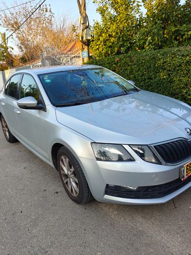 Škoda Octavia 2ème main, 2019, main privée