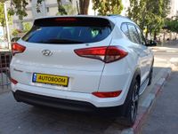 Hyundai Tucson 2nd hand, 2016, private