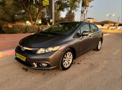 Honda Civic 2nd hand, 2012, private hand