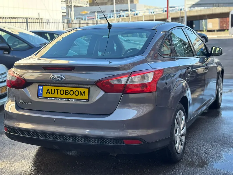 Ford Focus с пробегом, 2014