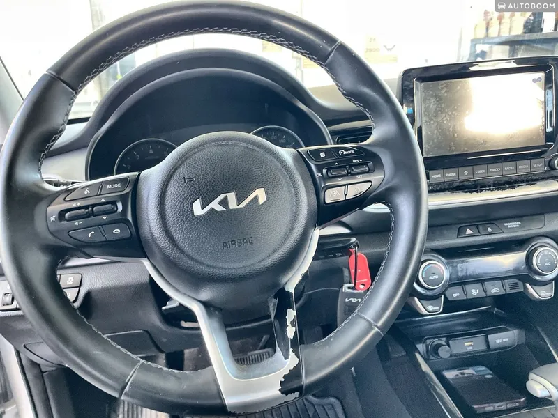 Kia Stonic с пробегом, 2022