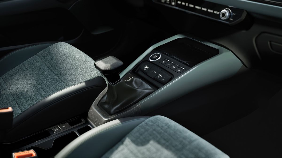 Kia Stonic 2025. Центральная консоль. Внедорожник 5 дв., 1 поколение, рестайлинг 2