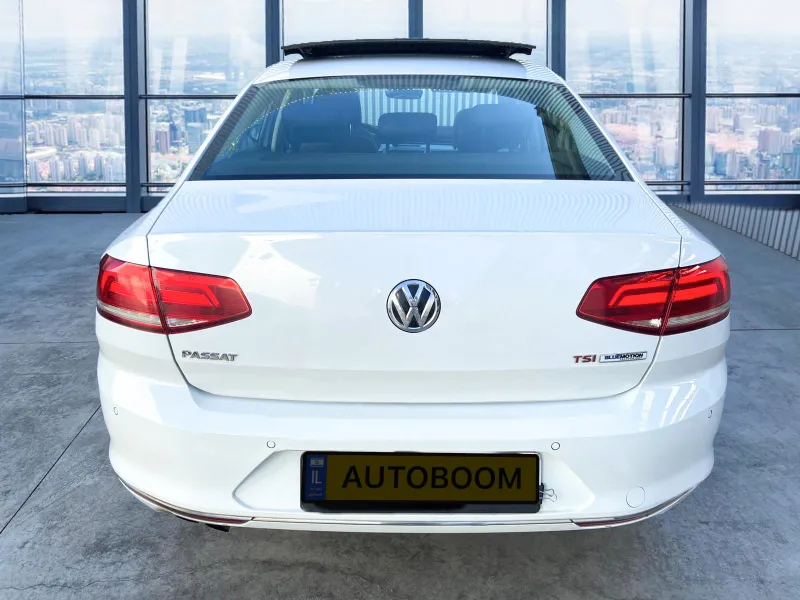 Volkswagen Passat 2ème main, 2016, main privée