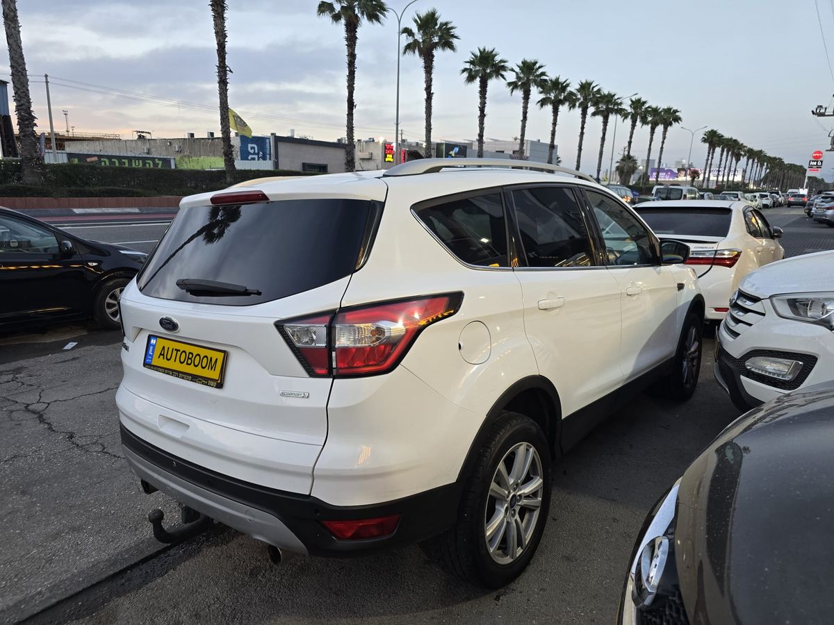 Ford Kuga с пробегом, 2017, частная рука