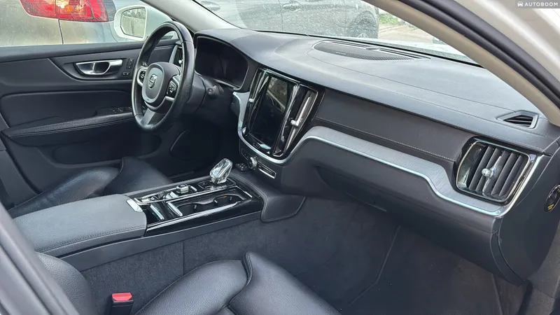 Volvo V60 2ème main, 2021