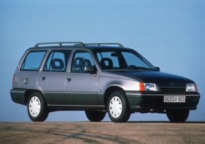 אופל קאדט 1989. מרכב, צורה. סטיישן 5 דלתות, 5 דור, שדרוג